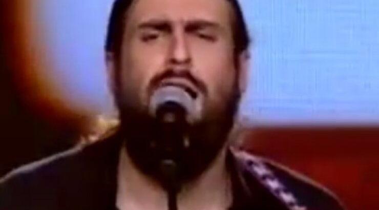 Εκτός The Voice ο Αλέξανδρος Μπαρμπούτης