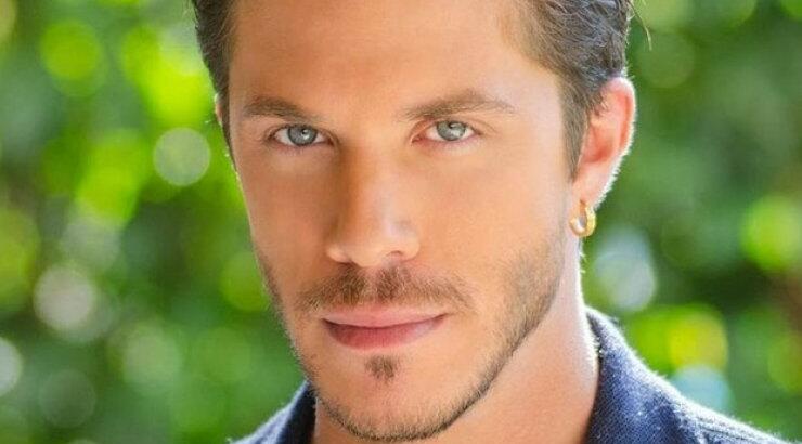 Γιάννης Καραολής: Ποιός είναι ο Κύπριος σωσίας του Νίκου Οικονομόπουλου