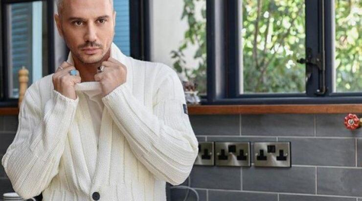 Δείτε το Νικόλα Ιωαννίδη στο κρεβάτι του υπνοδωματίου του