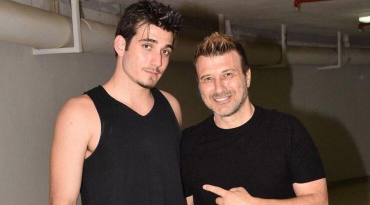 Γιάννης Πλούταρχος: Του σέρβιραν freddo cappuccino στην Πάφο και είχε επάνω το πρόσωπο του [εικόνα]