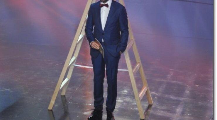 Κωστής Μαραβέγιας: Το τραγούδι που έγραψε για ένα παλιό του έρωτα και δεν ακούσαμε πότε!