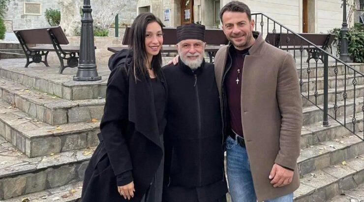 Αγγελόπουλος-Βαμβακούση: Το σοβαρό πρόβλημα που δημιουργήθηκε με τον ιερέα λίγα 24ωρα πριν τον γάμο τους