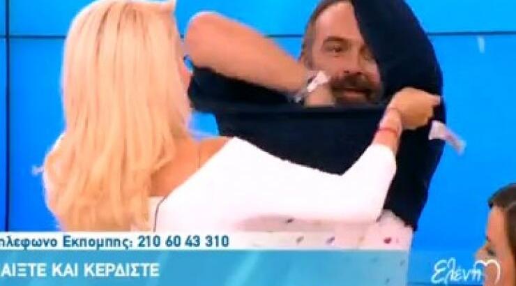  Η Μενεγάκη έγδυσε τον Γκουντάρα και εκείνος φορούσε την πυτζάμα του!