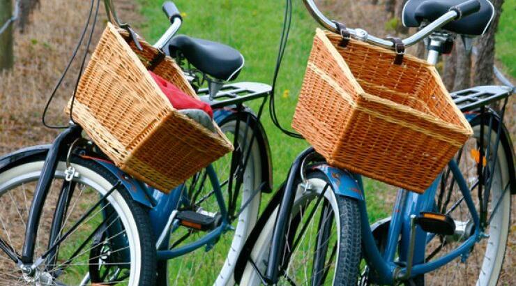 Πάρε το ποδήλατο και πάμε tour στα κρασοχώρια του νησιού