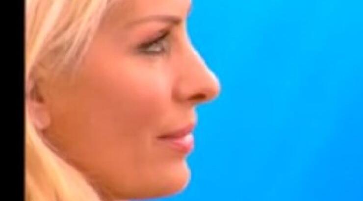  Η συγκίνηση της Μενεγάκη όταν τηλεθεάτρια της αποκάλυψε πως τη βοήθησε [βίντεο]