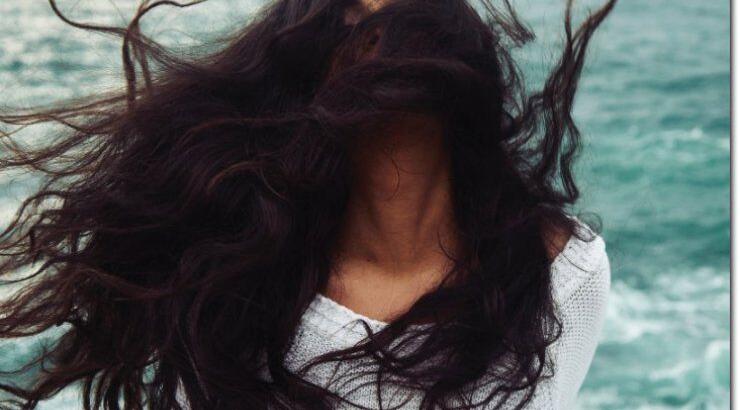 10 μάσκες μαλλιών για λαμπερά και ενυδατωμένα μαλλιά