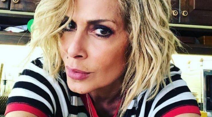 Δεν θα πιστεύετε στα ματιά σας! Η Άννα Βίσση πιο παραμορφωμένη από ποτέ