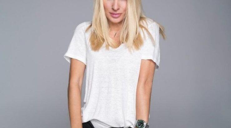 Ελένη Μενεγάκη: "Κλαίω από το πρωί που θα τη δω"