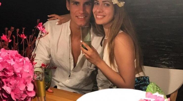 Πιερός Σωτηρίου - Μαρία Κορτζιά: Δείτε τους να κυκλοφορούν στην Κοπεγχάγη με τις ίδιες παντόφλες