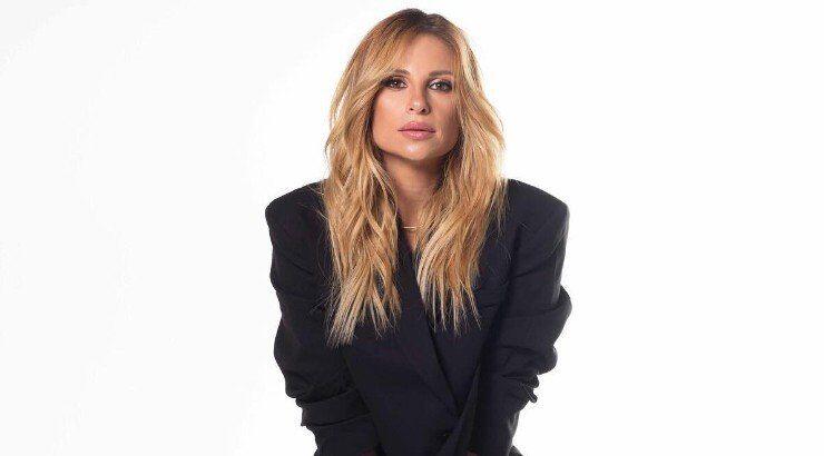 Αριστοτέλους: Την τσακώσαμε να κάνει πασαρέλα στη Λεωφόρο Μακαρίου της Λευκωσίας [βίντεο]