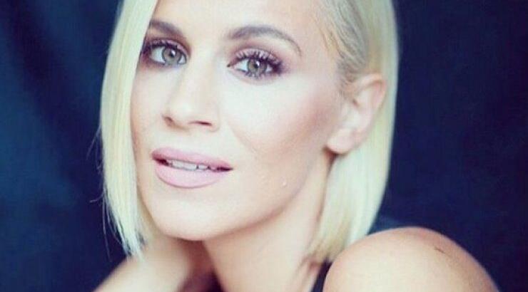 Με επώνυμο Έλληνα ερωτευμένη η Νάντια Μπουλέ