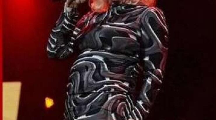 Γνωστή τραγουδίστρια παραδέχεται για πρώτη φορά: «Με τις γυναίκες το σεξ ήταν πάντα καλύτερο»