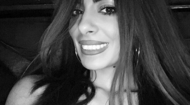 Μυρσίνη Αρναούτη: Δεν θα πιστεύετε με ποιον τραγουδιστή ήταν ζευγάρι!