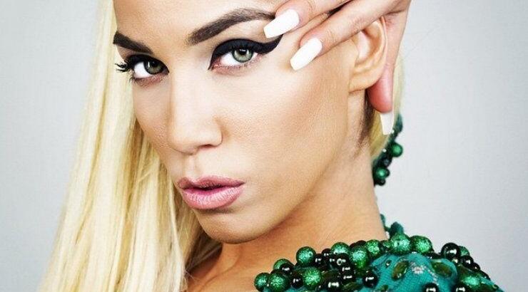 Ποια Κύπρια σχεδιάστρια έντυσε τη καυτή Κατερίνα Στικούδη στο νέο της κλιπ