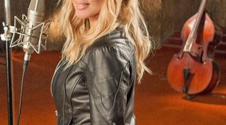 Η απάντηση της Πέγκυ Ζήνας για τα "πυρά" που δέχθηκε για την εμφάνισή της στην πρεμιέρα του "X Factor"