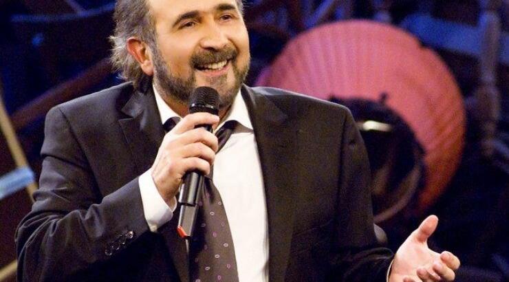 Η σύλληψη του Λάκη Λαζόπουλου για προσβολή του Προέδρου της Δημοκρατίας