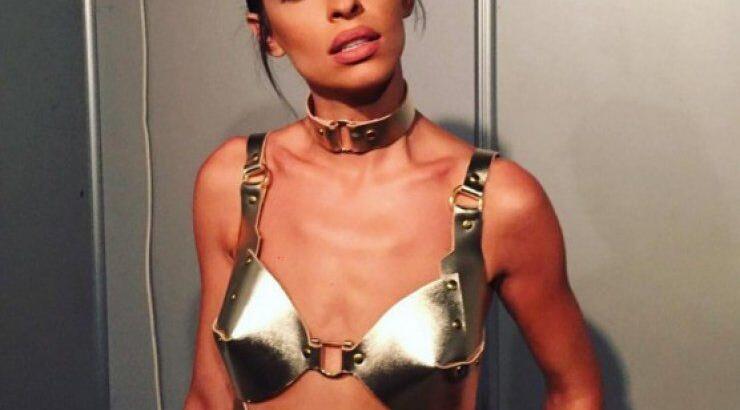 Ελένη Φουρέιρα: Ποζάρει άβαφη και ταλαιπωρημένη