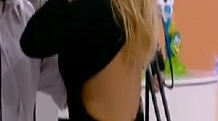  Η σέξι εμφάνιση της Σκορδά με φόρεμα Gogo by Stalo, που έκανε έξαλλο τον Γιώργο Λιάγκα