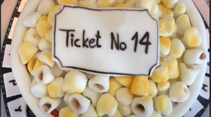 Η τούρτα υπερπαραγωγή για τα γενέθλια του γιου ζευγαριού της showbiz [εικόνα]