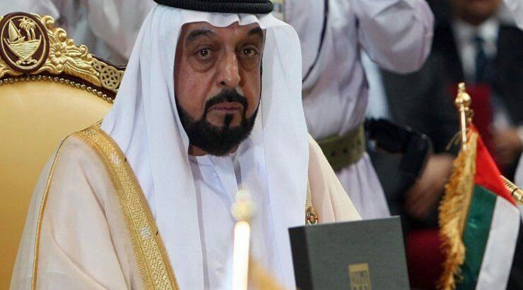 Στο Φισκάρδο ο εμίρης του Άμπου Ντάμπι με το νέο πλωτό παλάτι του