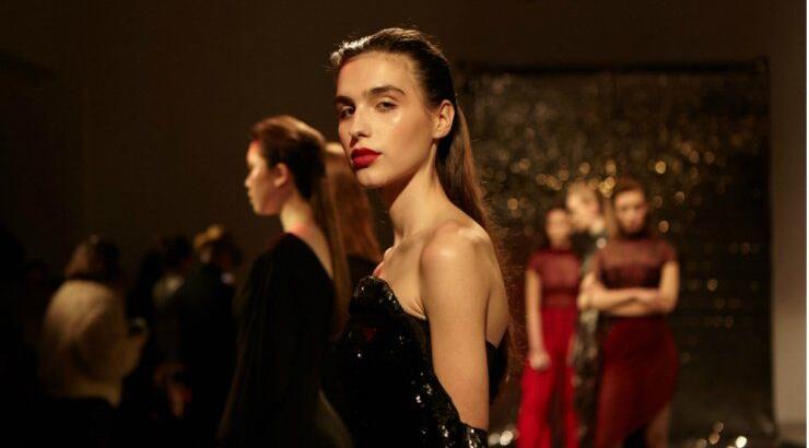 5 προϊόντα για να λάμψεις στο ρεβεγιόν της Πρωτοχρονιάς