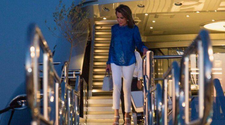 Η απόλυτη χλιδή! Δείτε το εσωτερικό του υπερπολυτελούς σκάφους της Γιάννας Αγγελοπούλου