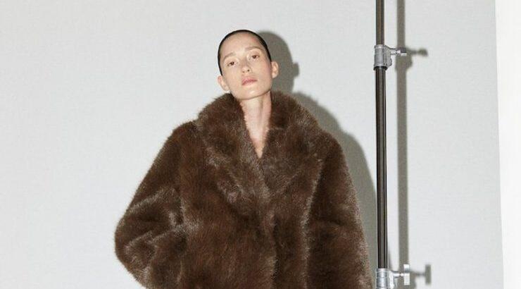 3+1 χρυσά party shoes για να φορέσεις σήμερα