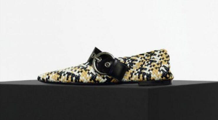 Το it-shoe του 2016 είναι η πιο παράξενη τάση 