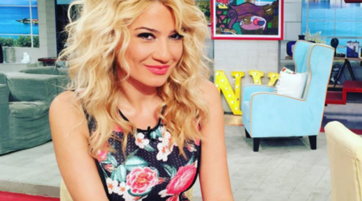 Τα δάκρυα της Φαίης Σκορδά on camera για την απώλεια του πεθερού της!