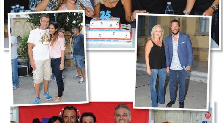 25 χρόνια Ράδιο Πρώτο: Πήγαμε στο εορταστικό live link στην Πλατεία Φανερωμένης