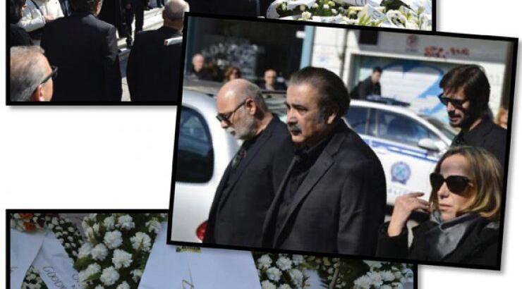 Ράκος ο Λαζόπουλος στη κηδεία της μητέρας του