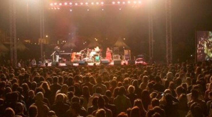 Cyprus Aid: Η νύχτα της ανθρωπιάς μέσα από εικόνες... 