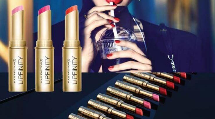 Αποκτήστε όλη μέρα αισθησιακά χείλη