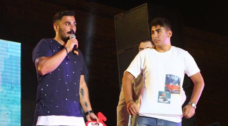 Τα αδέρφια του Παντελή Παντελίδη στη σκηνή των "Super Music Awards 2017 with Pringles"