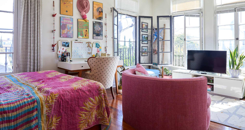 Ένα ”ζεστό, πολύχρωμο, vintage” διαμέρισμα, μόλις 42τ.μ.