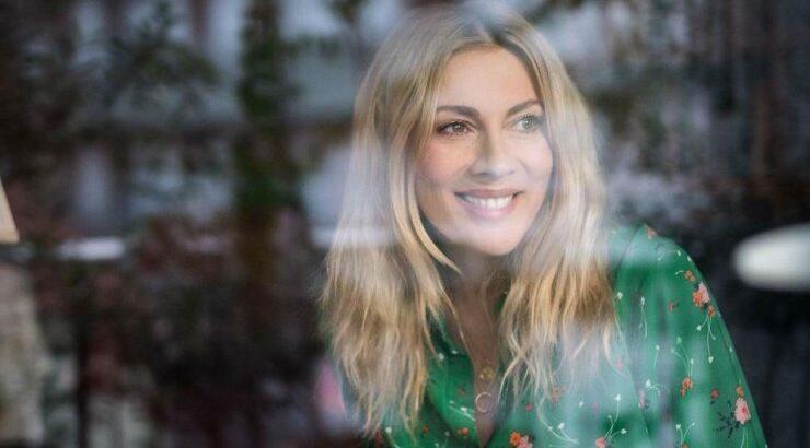 Σμαράγδα Καρύδη: "Δεν είμαι γιαγιά για το εγγόνι του Θοδωρή" [βίντεο]