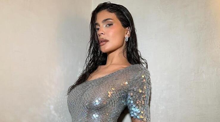 Kylie Jenner: Aναδημιούργησε το make-up look της από το 2017 που ήταν πηγή έμπνευσης για πολλές γυναίκες 