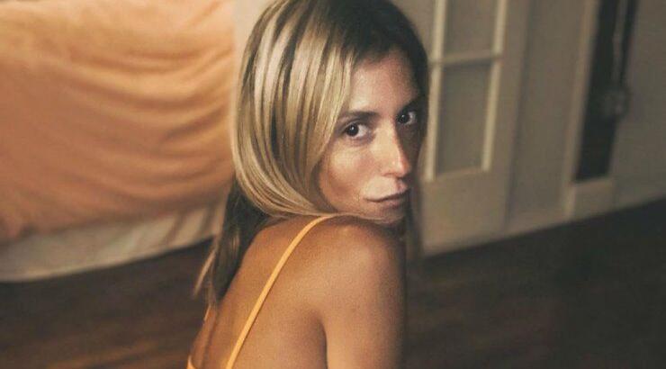 Σοφία Καρβέλα: Λίγο πριν έρθει Ελλάδα μας έβαλε στην γκαρνταρόμπα της στη Νέα Υόρκη!