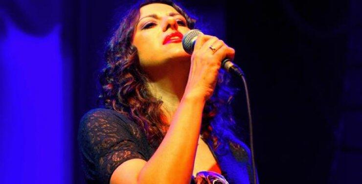 Η Σοφία Παπάζογλου στον Ερωδό