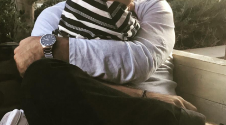 Δείτε την αντίδραση του γιου του Μιχάλη Σοφοκλέους όταν βλέπει τον μπαμπά του στην τηλεόραση!