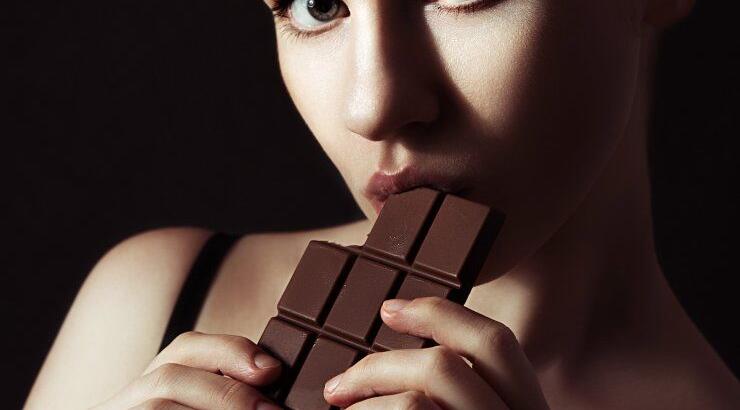 Πώς να χάσετε κιλά ενώ τρώτε σοκολάτα;