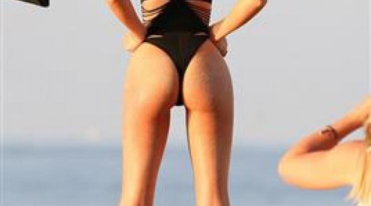 Γέννησε πριν από δύο μήνες και έχει αυτό το κορμί!