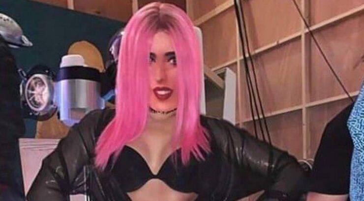 Soula Glamorous: Κατά χιλιάδες μειώνονται οι followers της μέρα με τη μέρα [εικόνες]