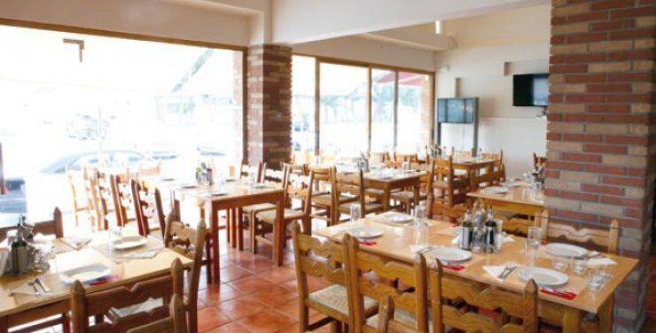 Souvlaki bar B.Q by chef Renos