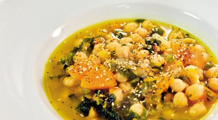 Σούπα με ρεβύθια και κολοκύθα