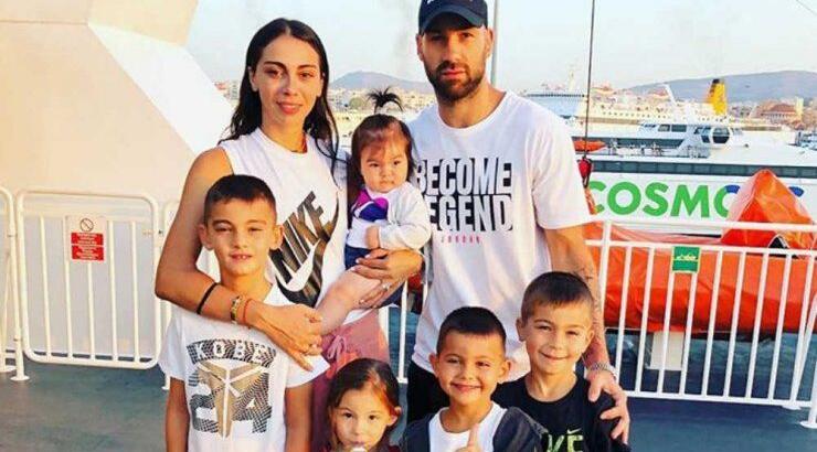 Ολυμπία Χοψονίδου: Δείτε τι της έκαναν τα παιδιά της λίγες ώρες πριν γεννήσει! 