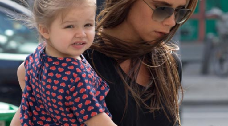 Το πιο γλυκό στιγμιότυπο! Όταν η κόρη της Victoria Beckham ανακάλυψε πόσο διάσημη είναι η μαμά της!