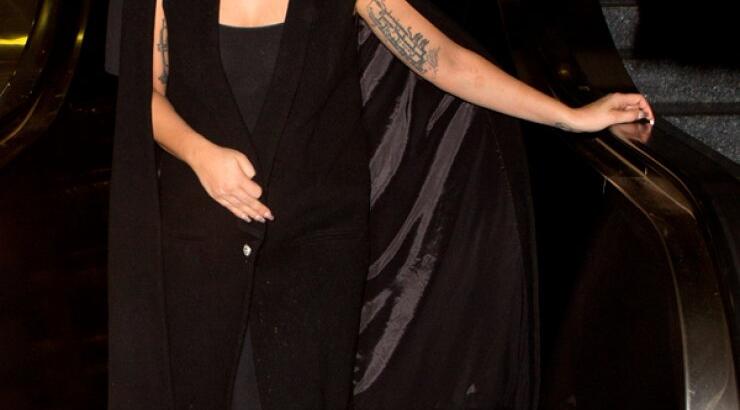 Τα custom made γυαλιά ηλίου της Lady Gaga [εικόνες]