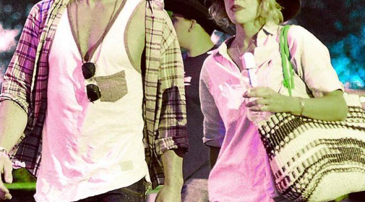 Είναι ερωτευμένη διάσημη ηθοποιός; [εικόνες]