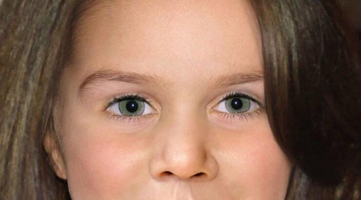 Η τεχνολογία...παρουσιάζει την μικρή Charlotte [εικόνες]